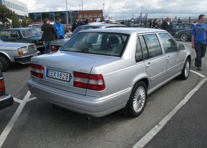 Volvo S90