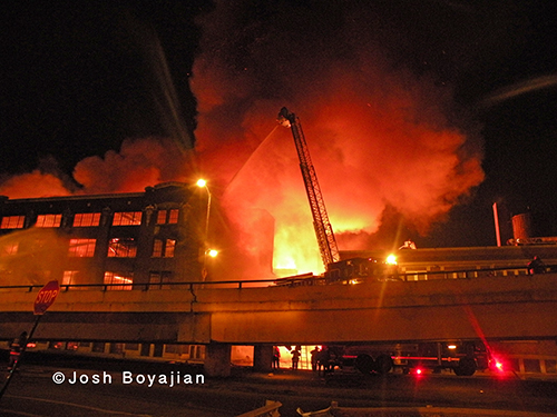 large nighttime fire in CHicago 