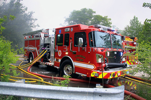 large fire in Libertyville at the Jamaican Gardens nursery