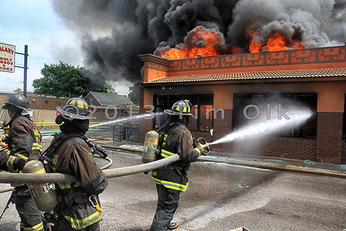 5 alarm massive grocery store fire in Stone Park