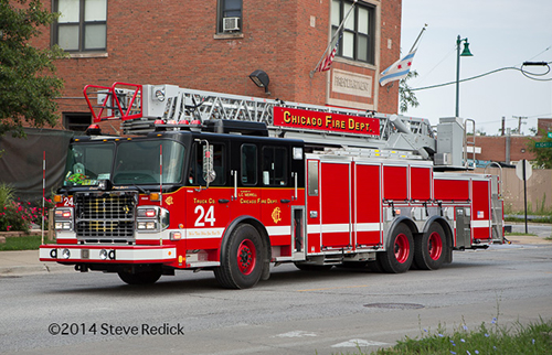 Chicago FD SpartanERV aerial ladder truck