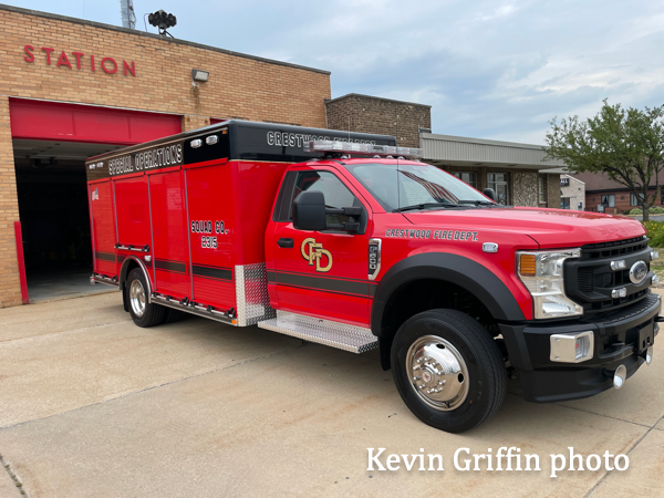 #chicagoareafire.com; #KevinGriffin; #FireTruck; #MaintainerCustomBody; #CrestwoodFD; 