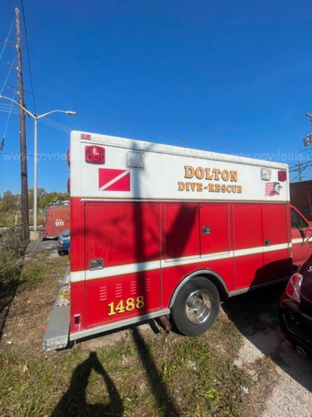 #Chicagoareafire.com; #DoltonFD; #ambulanceforsale;