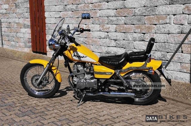 Honda rebel 125 yellow #7