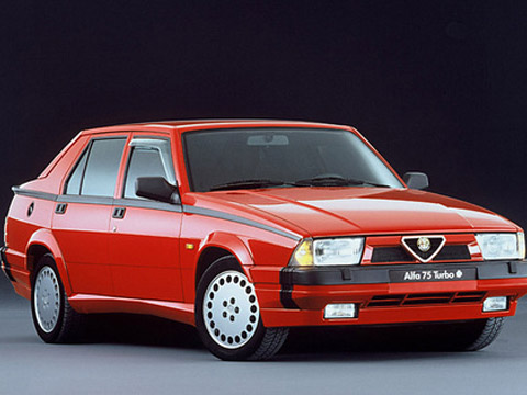 Alfa Romeo 75 1.8 i Turbo (B1E)