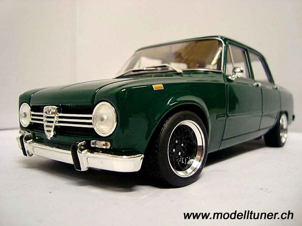 Alfa Romeo Giulia 1300 Super