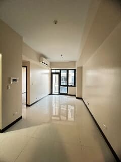 Rent to Own 1 Bedroom Condo For Sale in Florence McKinley Hill near Venice Mall