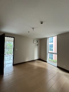 For Sale 1 Bedroom Rent to Own Condo in St. Mark Residences McKinley Hill