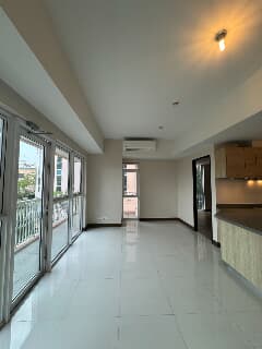 For Sale 1 Bedroom Rent to Own Condo in St. Mark Residences McKinley Hill