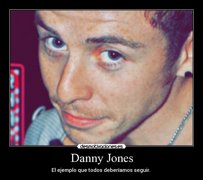carteles mcfly danny jones adorable pecoso desmotivaciones