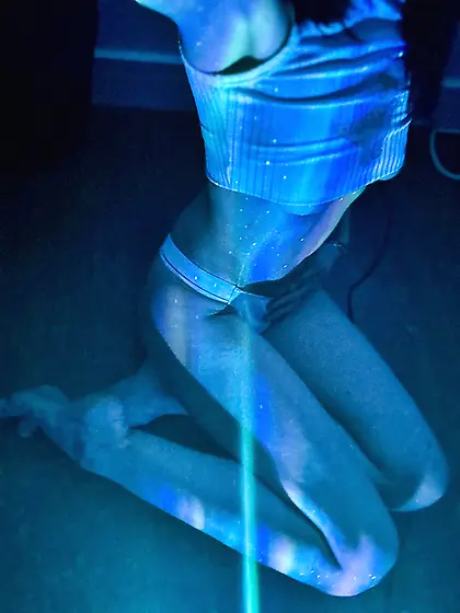 Secret face, open tease