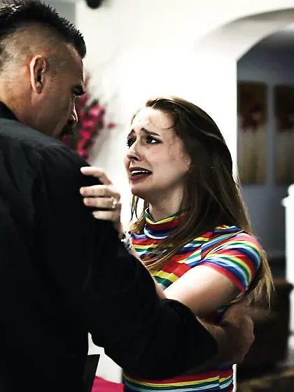 Teen bully fucks her target's stepfather