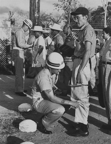 Photos show life of Americans in 1960s Cuba