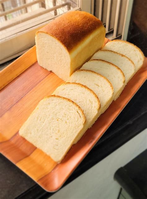 100% Semolina Bread (eggless) - myloafstory