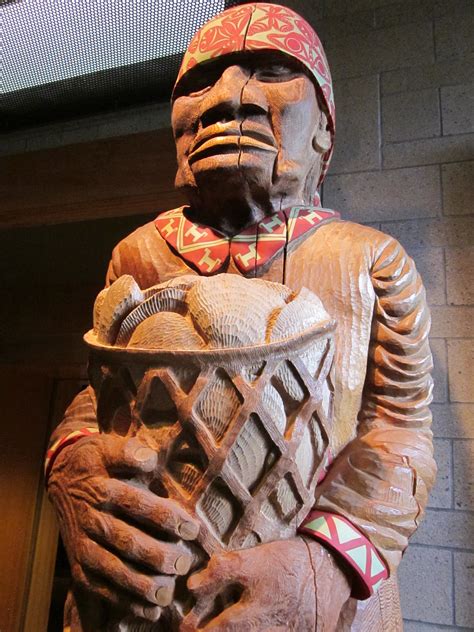 Tulalip tribes Cultural Center is welcome newcomer to area | Still Life