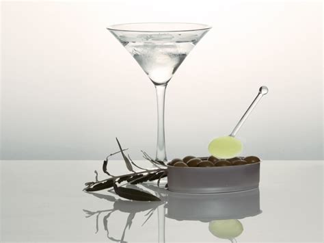 Green Olive Dry Martini | 100%Chef