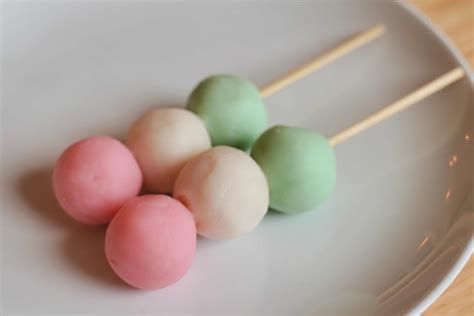 Hanami Dango - Emmymade