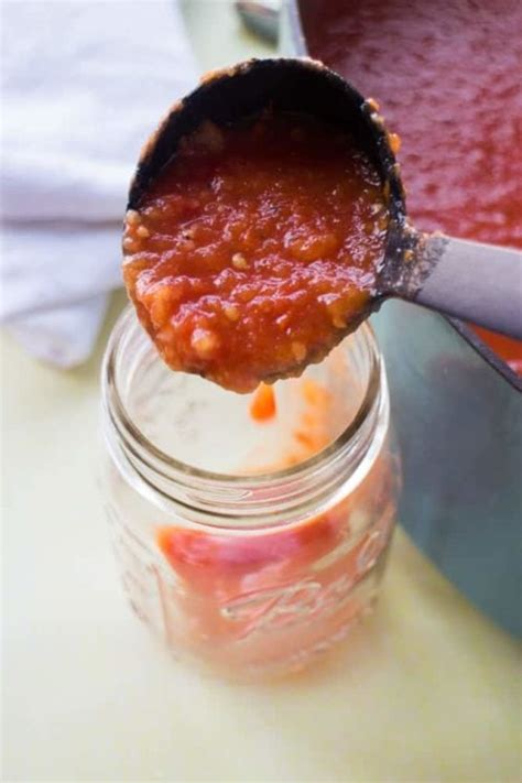 Roma Tomato Sauce Recipe - Easy Made With Fresh Tomatoes!