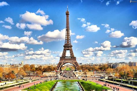 French Landmarks: 27 Most Famous Landmarks in France You Need to Visit