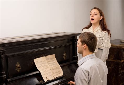 Singing Lessons - Teens and Adults Program Description