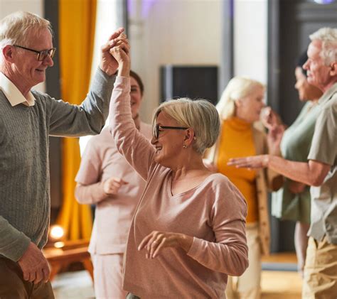 12 Health Benefits of Dancing for Seniors - Bethesda Health Group