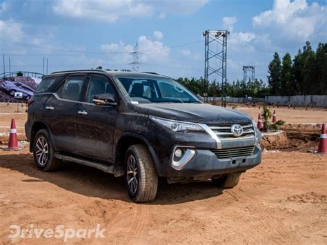 New Toyota Fortuner Off-Road Review - DriveSpark Reviews