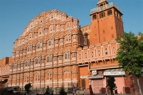 A New Way to Navigate Jaipur - The Pink City - Luxury Gold