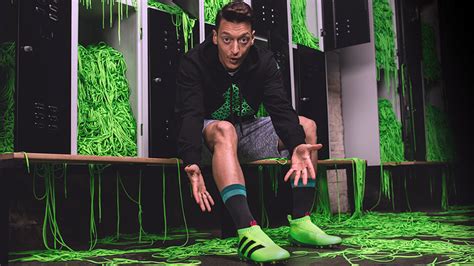 Soccer players from around the world on Adidas' laceless cleats - Sports Illustrated