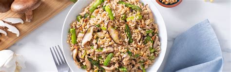 Brown Rice Pilaf with Asparagus & Shiitakes | Carolina® Rice