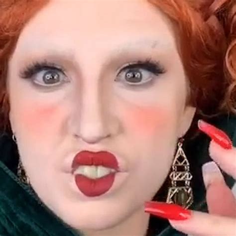 This 'Hocus Pocus' makeup look put a spell on us | Hocus pocus makeup, Makeup, Makeup looks