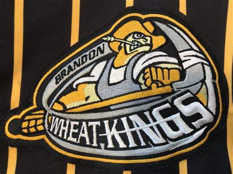 Jordin Tootoo - Brandon Wheat Kings 2001-02 - Christopher's Gamers