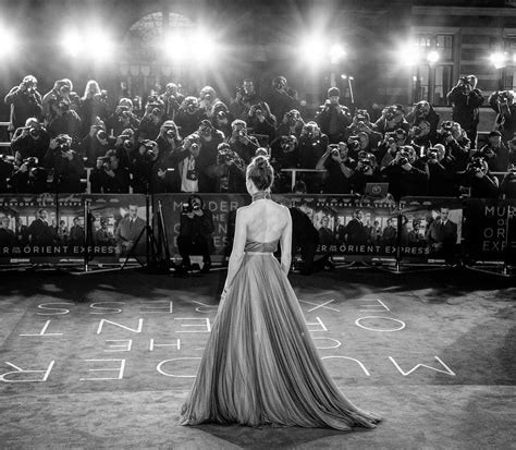 What Daisy sees on the red carpet : r/DaisyRidley