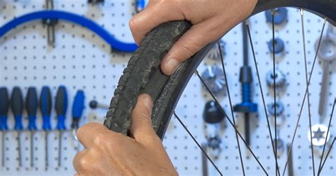 Tubeless Tire Removal and Installation | Park Tool