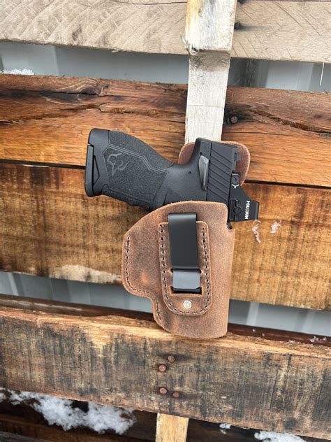 Taurus TX22 Compact Holster - IWB Leather Holster