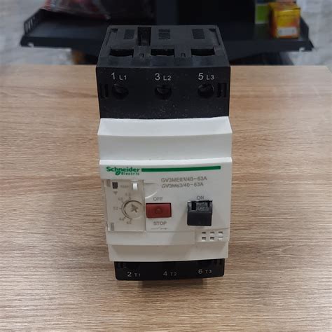 Schneider Manual Starter Motor circuit breaker - Anaf