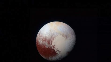 Stunning New Images Of Pluto's Surface | Science, Climate & Tech News | Sky News