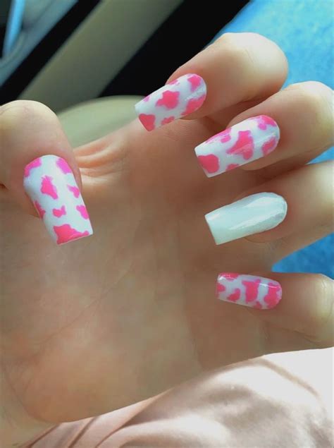 Pink Cow Design Nails - Jarot Madana