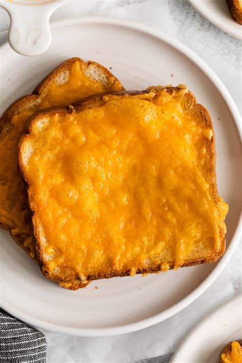 Easy Cheese Toast - The Cheese Knees