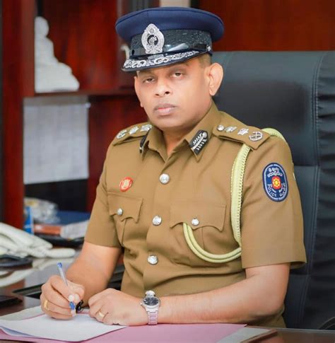 Deshabandu Tennakoon 36th IGP of Sri Lanka Police? - LNW Lanka News Web