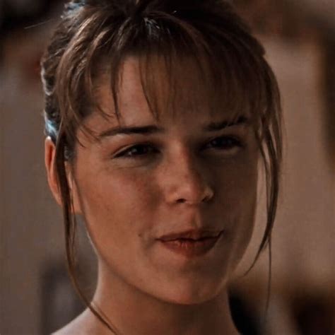 sidney prescott • scream icon | Neve campbell, Cute hairstyles for ...