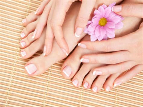 Pedicure tips for beautiful feet in summers - Times of India