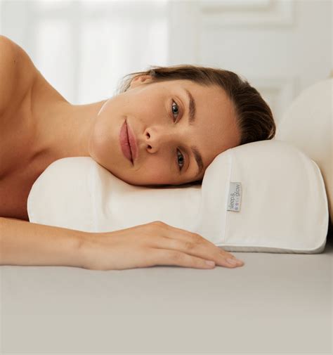 Sleep And Glow Beauty Pillow - Anti Wrinkle & Anti Aging Back Sleeping ...