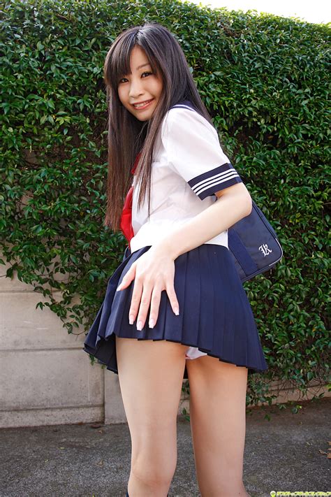 Lemon Mizutama Japanese Sexy Idol Sexy Japanese School Girl Uniform Fashion Photo Shoot Part 1 Photo