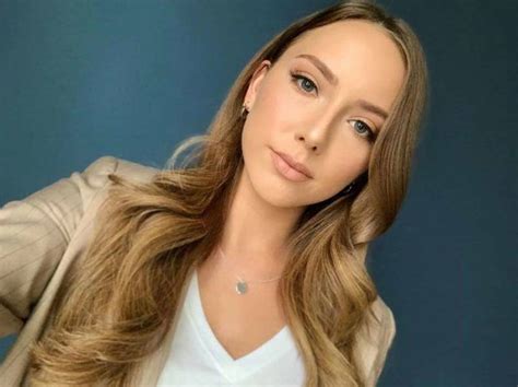 Who Is Hailie Jade Scott Mathers: Age, Career, Dating and Net Worth