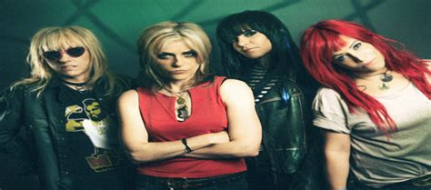 L7 expands reunion tour — Listen Here Reviews