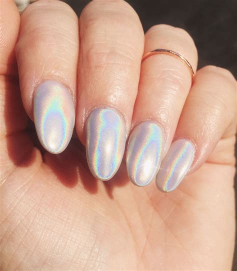 HOLOGRAM + CHROME NAILS | Chrome nails, Holographic nails, Metallic nails