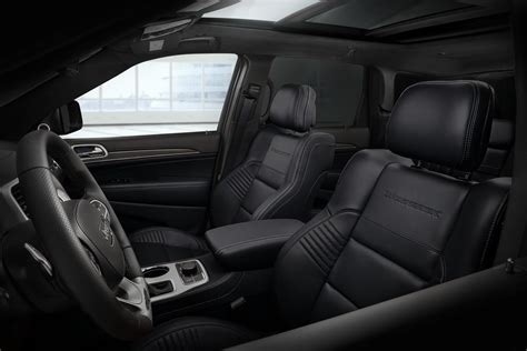 2020 Jeep Cherokee Interior Gallery | Jeep Canada