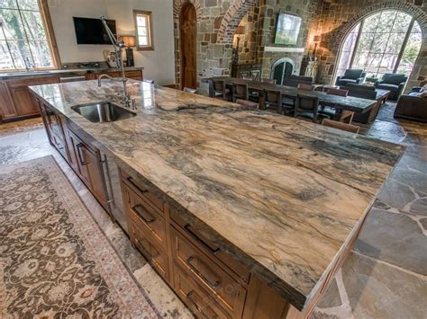 Fusion Quartzite Slab