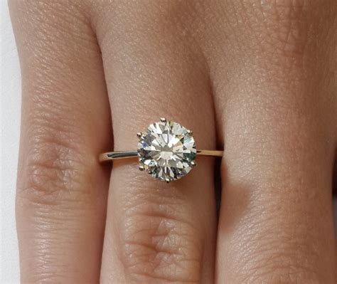 2 Ct Round Cut Diamond Solitaire Engagement Ring | Ara Diamonds