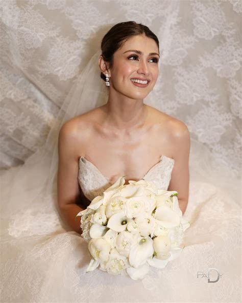 10 Popular Bridal Flowers and What They Mean | Preview.ph